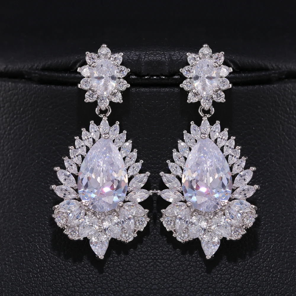 Wedding Jewelry Luxury crystal CZ Crystal Flower Shape Drop Dangle Earrings For Women Wedding/Party Gift brincos
Wedding Jewelry Luxury crystal CZ Crystal Flower Shape Drop Dangle Earrings For Women Wedding/Party Gift brincos