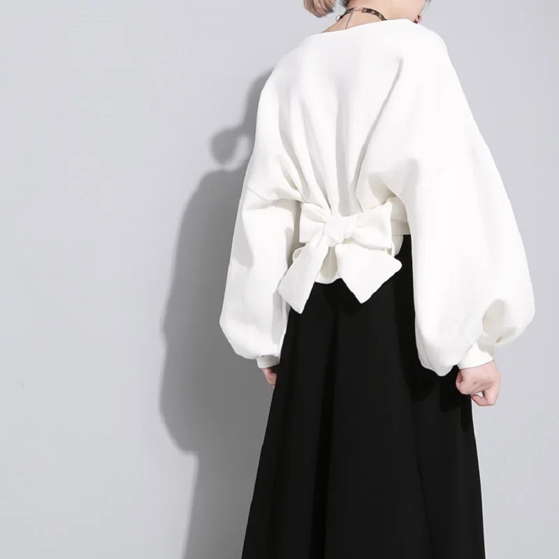 ASYMSAY Autumn Winter Bow Bandage Lantern Sleeves Round Collar Loose Pullover Sweatshirt Women Two Colors Fashion Hoodies AC5806
ASYMSAY Autumn Winter Bow Bandage Lantern Sleeves Round Collar Loose Pullover Sweatshirt Women Two Colors Fashion Hoodies AC5806