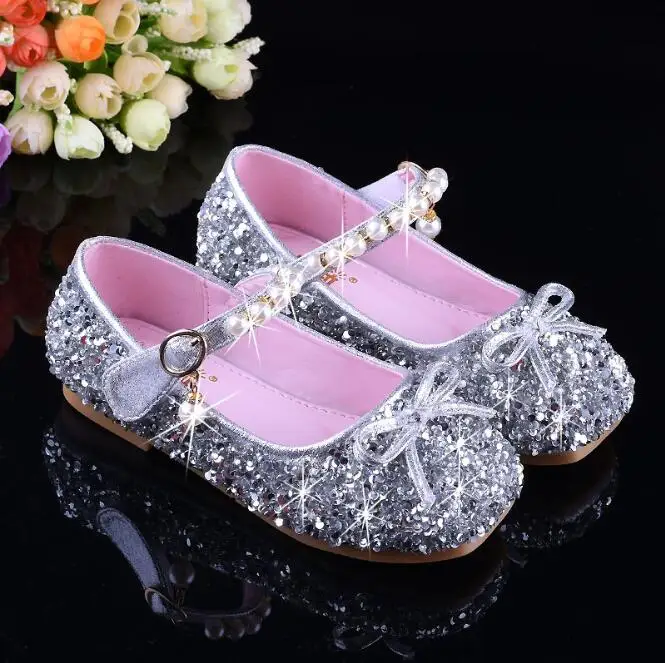 Spring and Autumn PU Bow Low Heel Rhinestones Princess Shoes for Girls Kids Pink Little Girls Shoes Leather Silver
Spring and Autumn PU Bow Low Heel Rhinestones Princess Shoes for Girls Kids Pink Little Girls Shoes Leather Silver