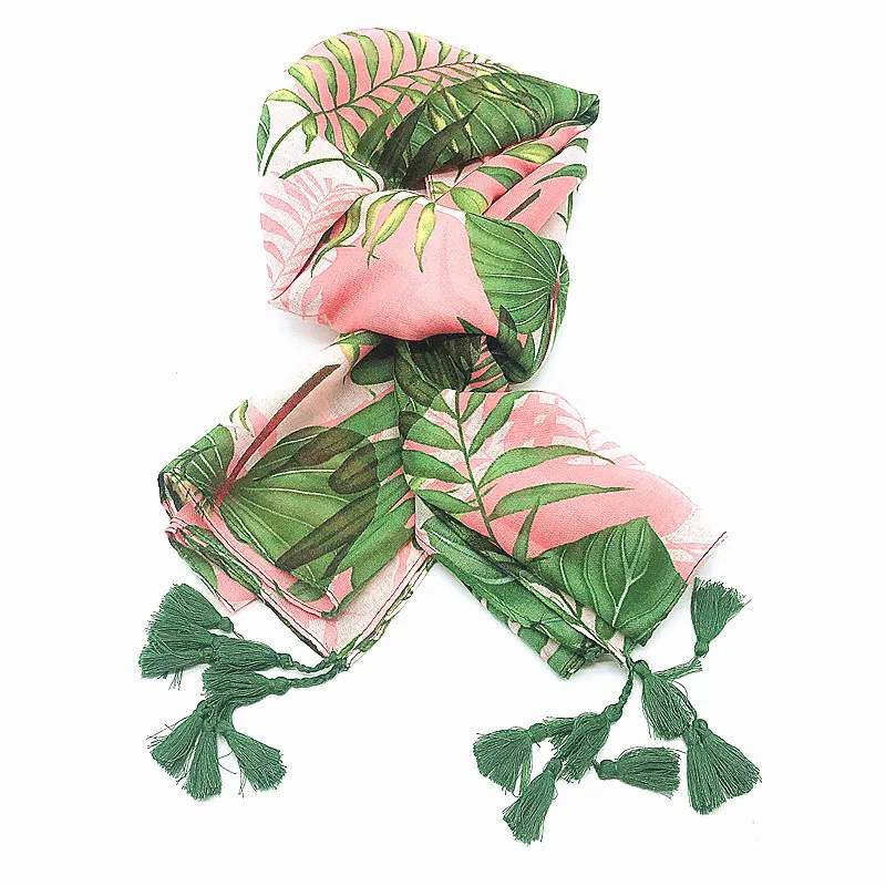 Cotton print national wind travel vacation scarf on the sea side air conditioning lady shawl flower grid strip flower pashmina
Cotton print national wind travel vacation scarf on the sea side air conditioning lady shawl flower grid strip flower pashmina