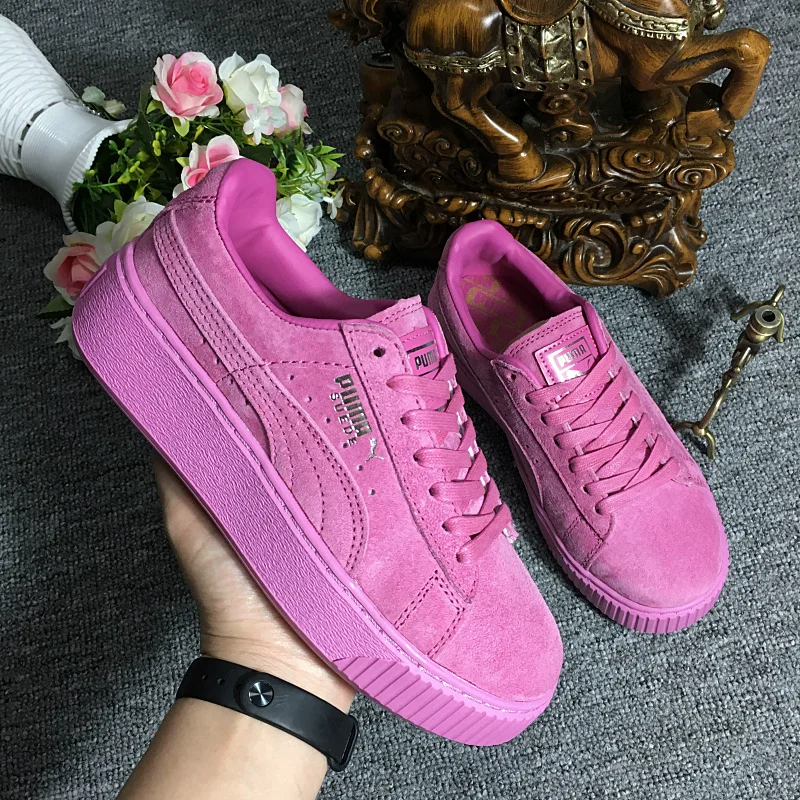 2018 Original New Arrival PUMA Suede Classic Women's Sports Fabrics Sneakers Mid Runner Badminton Shoes size 36-39
2018 Original New Arrival PUMA Suede Classic Women's Sports Fabrics Sneakers Mid Runner Badminton Shoes size 36-39