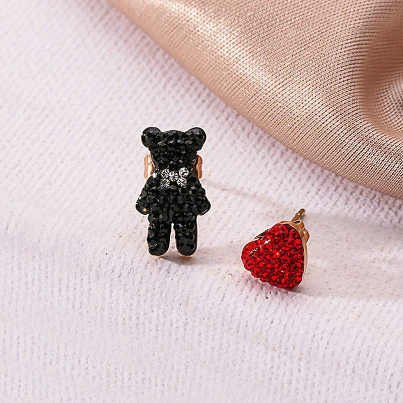 Luxury Stud Earrings Rose Gold Color Earrings Flash CZ Zircon Ear Studs Letter Earrings Women Wedding Jewelry Valentine's Day
Luxury Stud Earrings Rose Gold Color Earrings Flash CZ Zircon Ear Studs Letter Earrings Women Wedding Jewelry Valentine's Day