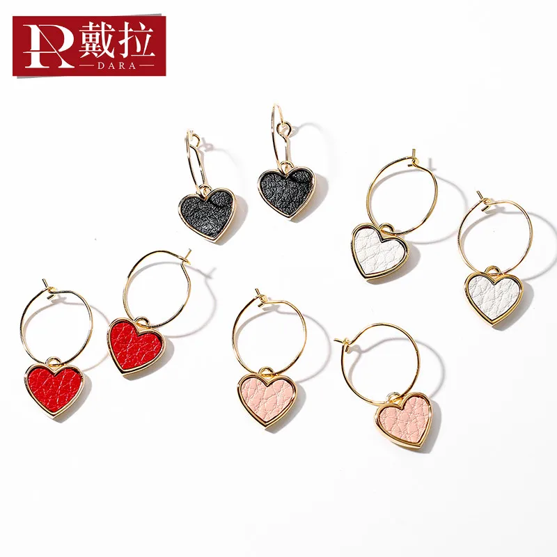 DARA High Quality 4 Color Red Heart Hoop Earrings Gold Color Simple Hipster Earrings For Women Jewelry H1573
DARA High Quality 4 Color Red Heart Hoop Earrings Gold Color Simple Hipster Earrings For Women Jewelry H1573