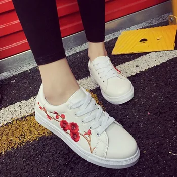 Pu Lether Sports Shoes Women Sneakers Women Flower Printed Embroidery Breathable Free Run Zapatillas Hombre Mujer Sneakers New
Pu Lether Sports Shoes Women Sneakers Women Flower Printed Embroidery Breathable Free Run Zapatillas Hombre Mujer Sneakers New