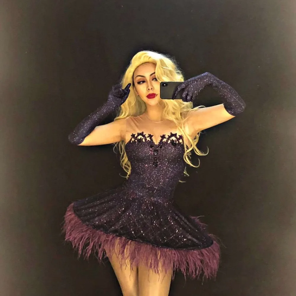 Women Purple Ostrich Feather Sexy Bodysuit Sparkling Crystals Dress Nightclub Party Stage Wear Costumes Dancer Singer Dress
Women Purple Ostrich Feather Sexy Bodysuit Sparkling Crystals Dress Nightclub Party Stage Wear Costumes Dancer Singer Dress