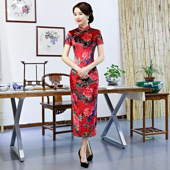 Winter New Short Sleeve Slim Long Qipao Royal Female Chinese Vintage Print Flower Cheongsam Classic Women Business Formal Dress
Winter New Short Sleeve Slim Long Qipao Royal Female Chinese Vintage Print Flower Cheongsam Classic Women Business Formal Dress
