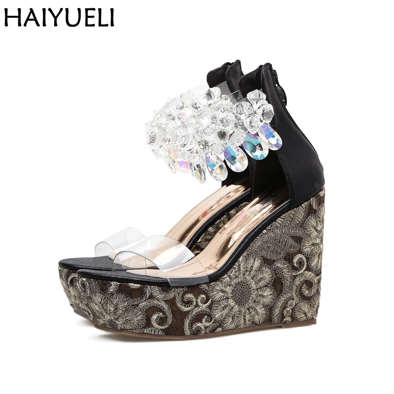 Sexy High Heels Sandals Platform Beaded Rhinestone Shoes Fashion PVC Transparent High Heels Summer Beach Party Shoes
Sexy High Heels Sandals Platform Beaded Rhinestone Shoes Fashion PVC Transparent High Heels Summer Beach Party Shoes