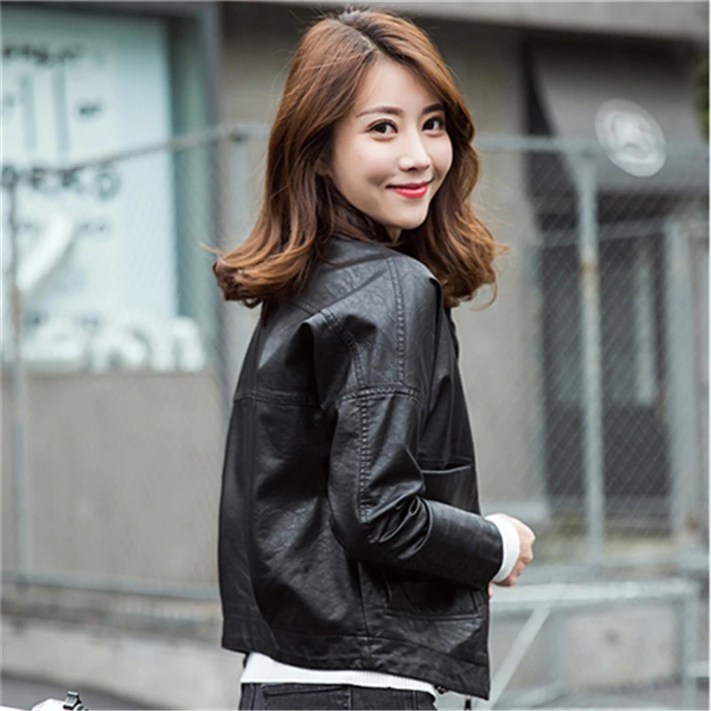 THEME 21 Pu Leather Jacket Women New Fashion Black Motorcycle Coat Short Faux Leather Plus Size Casual Biker Jacket Outerwear
THEME 21 Pu Leather Jacket Women New Fashion Black Motorcycle Coat Short Faux Leather Plus Size Casual Biker Jacket Outerwear