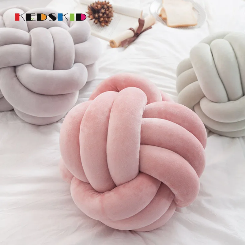 Fashion Lovely Cartoon Knot Ball Cushion Pillow Baby Calm Sleep Dolls Stuffed Toys For Kids Boys Decor Bed Room
Fashion Lovely Cartoon Knot Ball Cushion Pillow Baby Calm Sleep Dolls Stuffed Toys For Kids Boys Decor Bed Room