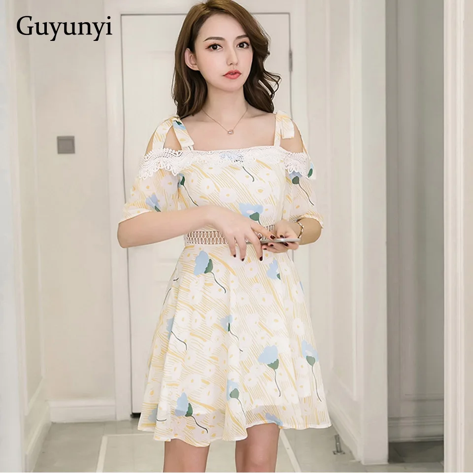 Summer Beach Style Chiffon Dress Small Sexy Spaghetti Strap High Waist Lace Hollow Sweet Holiday A-Line Party Dress Women
Summer Beach Style Chiffon Dress Small Sexy Spaghetti Strap High Waist Lace Hollow Sweet Holiday A-Line Party Dress Women