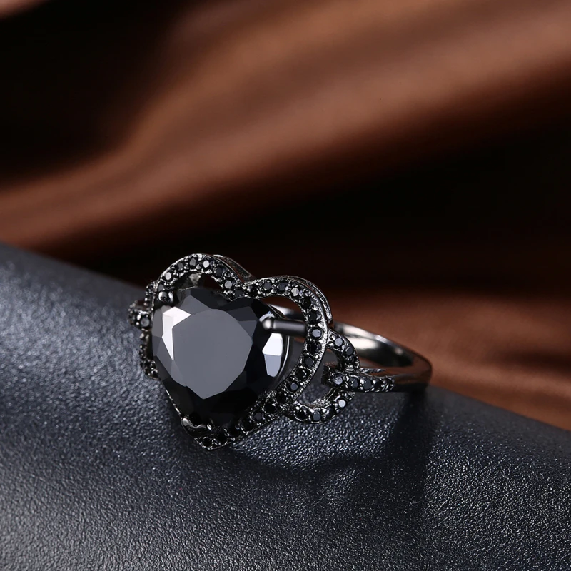 Garilina Retro jewelry trinket Black Gun Plated Black CZ Women's rings party Love Gift Heart Ring AR2189
Garilina Retro jewelry trinket Black Gun Plated Black CZ Women's rings party Love Gift Heart Ring AR2189