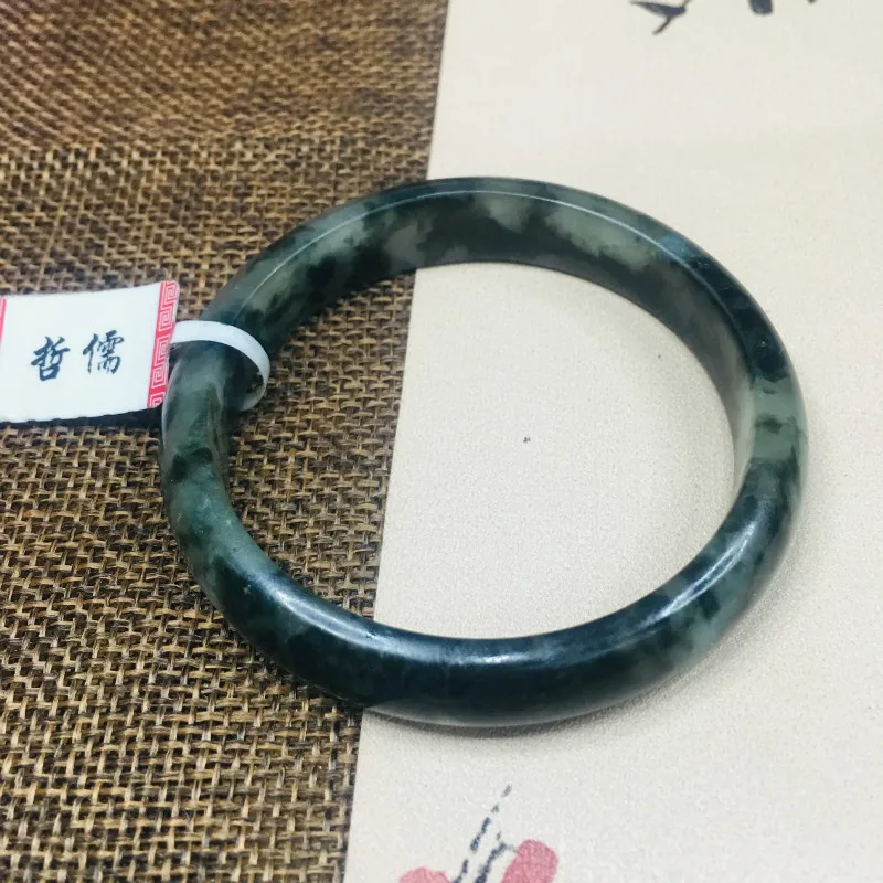 Zheru Jewelry Pure Natural Jadeite Bracelet Natural Ice Bottom Black Chicken 54-62mm Female Gift A Class A National Certificate
Zheru Jewelry Pure Natural Jadeite Bracelet Natural Ice Bottom Black Chicken 54-62mm Female Gift A Class A National Certificate