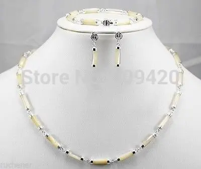 Natural word Fine Women's gift WGP Quartz stone Gem Exquisite Natural 925 Silver Link Necklace Earrings Set silver-jewelry
Natural word Fine Women's gift WGP Quartz stone Gem Exquisite Natural 925 Silver Link Necklace Earrings Set silver-jewelry