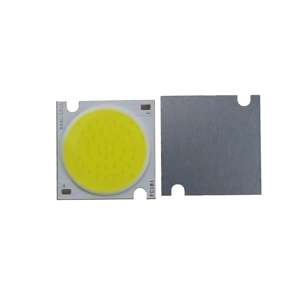 30W COB LED beads Warm White Pure white surface light source 900mA 30-33V 2700-2900LM Chip 3000K-6000K 3PCS Free Shipping
30W COB LED beads Warm White Pure white surface light source 900mA 30-33V 2700-2900LM Chip 3000K-6000K 3PCS Free Shipping