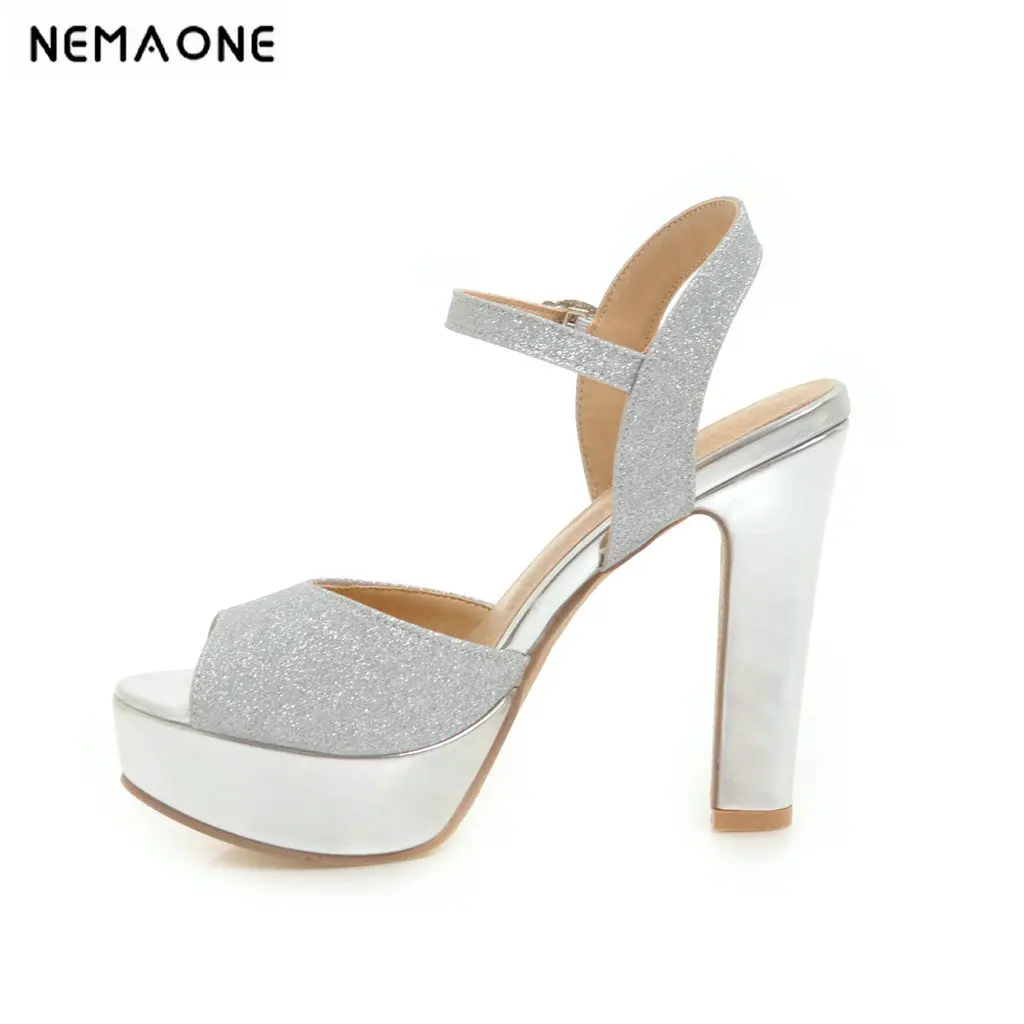 NEMAONE Super High Heels Women Fashion Shoes Female bling Sandals Paltform Ladies Buckle Wedding Shoes size 42 43
NEMAONE Super High Heels Women Fashion Shoes Female bling Sandals Paltform Ladies Buckle Wedding Shoes size 42 43