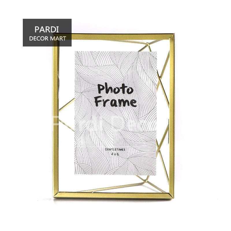 Retro golden stereo geometry photo frame brass color ins fashion picture display frame home decorations 1pc/lot
Retro golden stereo geometry photo frame brass color ins fashion picture display frame home decorations 1pc/lot