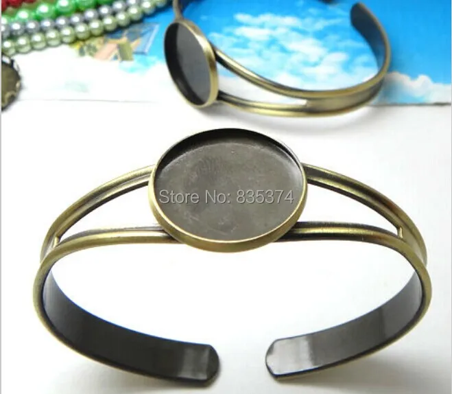 20pcs Wholesale ANTIQUE BRONZE 20mm Cabochon Setting Disc Adjustable Cuff Bangle and Bracelets Blank Jewelry Setting
20pcs Wholesale ANTIQUE BRONZE 20mm Cabochon Setting Disc Adjustable Cuff Bangle and Bracelets Blank Jewelry Setting