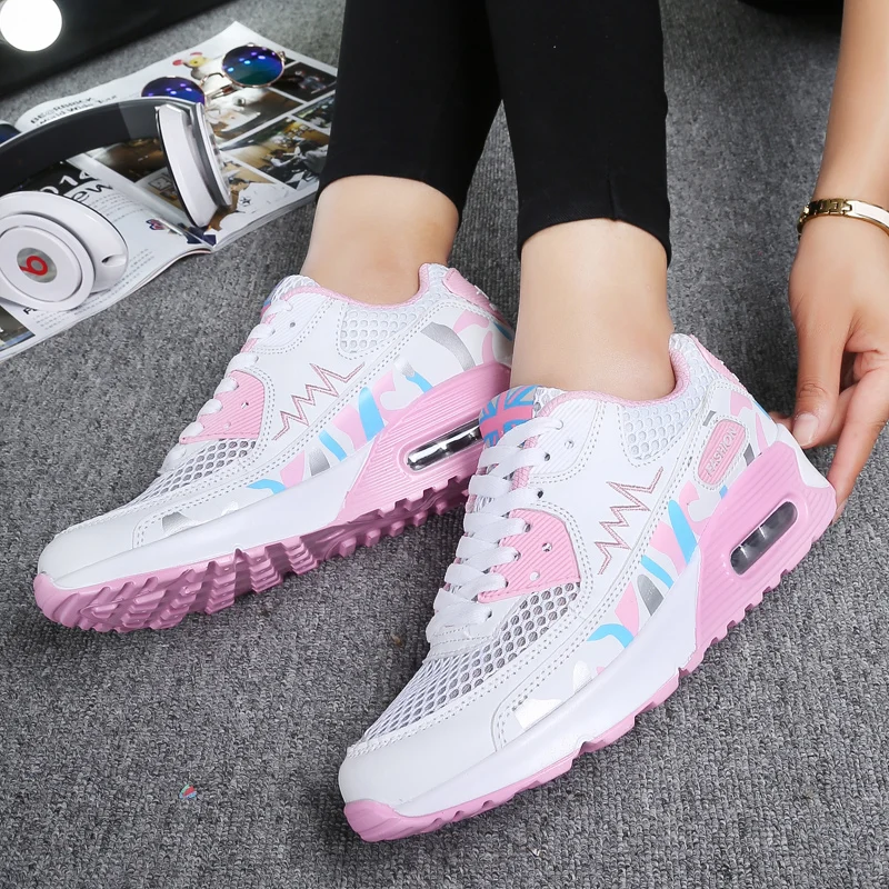 2017 Women Sports Shoes Summer Comfortable Breathable Mesh Flats Female Platform Shoes Chaussure Femme Sneakers 35-40
2017 Women Sports Shoes Summer Comfortable Breathable Mesh Flats Female Platform Shoes Chaussure Femme Sneakers 35-40