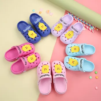 Summer Girls Sandals Child Beach Slippers Casual Hollow Out Kids Sandals Small Duck Baby Girls Slippers Letter kids Sneakers
Summer Girls Sandals Child Beach Slippers Casual Hollow Out Kids Sandals Small Duck Baby Girls Slippers Letter kids Sneakers