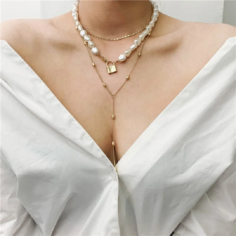 2019 New Fashion Multi-layer Imitation Irregular Pearl Chain Necklace Metal Beads Line Lock Chain Necklace for Women Jewelry
2019 New Fashion Multi-layer Imitation Irregular Pearl Chain Necklace Metal Beads Line Lock Chain Necklace for Women Jewelry