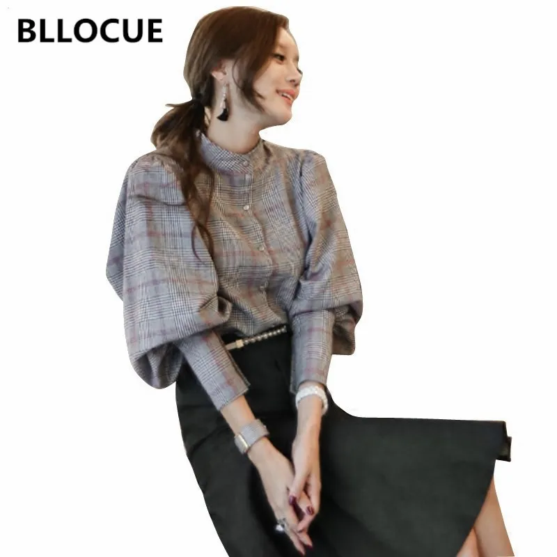 BLLOCUE Designer Runway Blouse 2019 Summer Fashion Grid Blouse Ladies Elegant Lantern Sleeve Back Big Bowknot Cotton Shirt
BLLOCUE Designer Runway Blouse 2019 Summer Fashion Grid Blouse Ladies Elegant Lantern Sleeve Back Big Bowknot Cotton Shirt