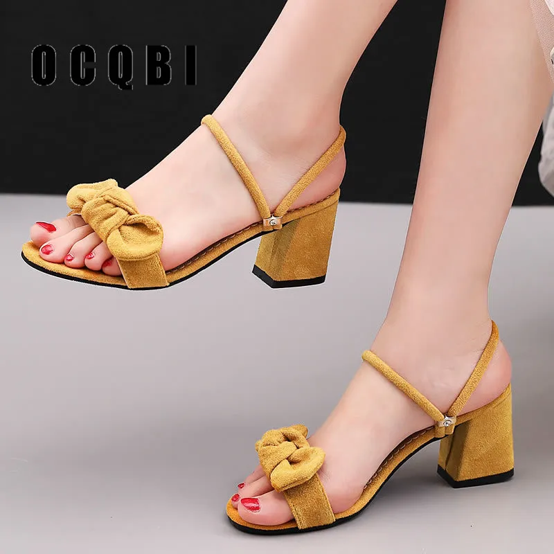 woman decoration bow-knot slippers Square Heels Slides Open Toe Footwear Fashion Casual Mules Female Yellow Thick Heels Shoes
woman decoration bow-knot slippers Square Heels Slides Open Toe Footwear Fashion Casual Mules Female Yellow Thick Heels Shoes