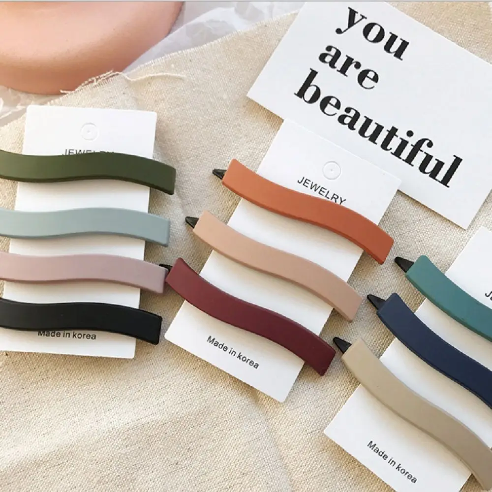 1 PC Korea Solid Color Scrub Resin Hairclips Wave Shape Hairpins Women Hair Clips Girls Barrette Hairgrip Hair Accessories
1 PC Korea Solid Color Scrub Resin Hairclips Wave Shape Hairpins Women Hair Clips Girls Barrette Hairgrip Hair Accessories