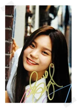 signed GFRIEND Um Ji Kim Ye Won autographed photo RAINBOW 6 inches freeshipping 2 versions 102017
signed GFRIEND Um Ji Kim Ye Won autographed photo RAINBOW 6 inches freeshipping 2 versions 102017