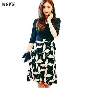 Summer Black Print Dresses Vneck Half Sleeve Womens Dress Office Ladies Vintage Bodycon Sexy Party Midi Aline Sundress Vestidos
Summer Black Print Dresses Vneck Half Sleeve Womens Dress Office Ladies Vintage Bodycon Sexy Party Midi Aline Sundress Vestidos
