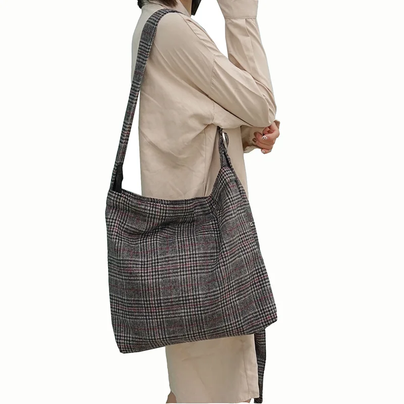thick vintage woolen slant across bag wholesale adjustable single-shoulder art bags large capacity female students hand bag
thick vintage woolen slant across bag wholesale adjustable single-shoulder art bags large capacity female students hand bag