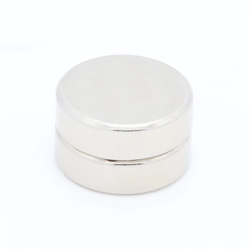 5pcs 17x5mm N35 Strong Neodymium Magnet 17x5mm Round Rare Earth Permanet Magnets 17*5mm Packaging Magnet Fridge Magnet
5pcs 17x5mm N35 Strong Neodymium Magnet 17x5mm Round Rare Earth Permanet Magnets 17*5mm Packaging Magnet Fridge Magnet