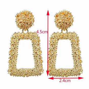여성을 위한 큰 귀걸이 과장된 매트 스터드 귀걸이, 금속 귀걸이 골드 실버 색상 블랙 옐로우 레드 귀걸이 크리에이티브 쥬얼리