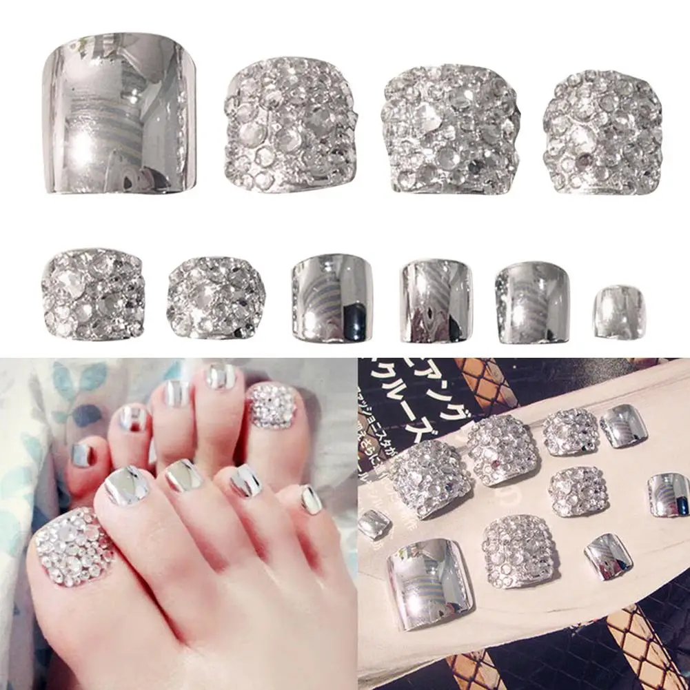 24Pcs False Nail For Toe Chic Exquisite Bling Rhinstones Bridal Fake Nail For Toes Full Cover Fake Nails Manicure Art Decoration
24Pcs False Nail For Toe Chic Exquisite Bling Rhinstones Bridal Fake Nail For Toes Full Cover Fake Nails Manicure Art Decoration