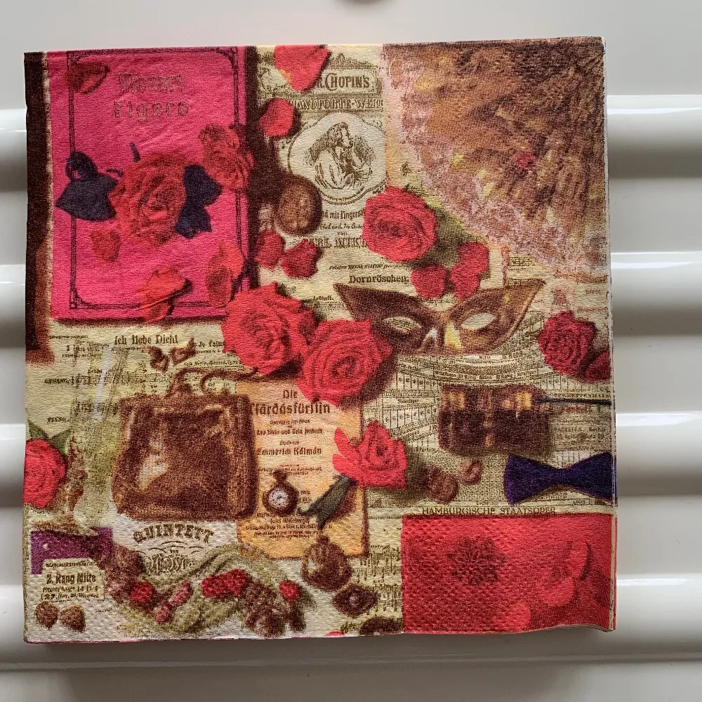 20 vintage Napkin paper elegant tissue handkerchief print red flower mask bag decoupage servilletas wedding party home decor
20 vintage Napkin paper elegant tissue handkerchief print red flower mask bag decoupage servilletas wedding party home decor