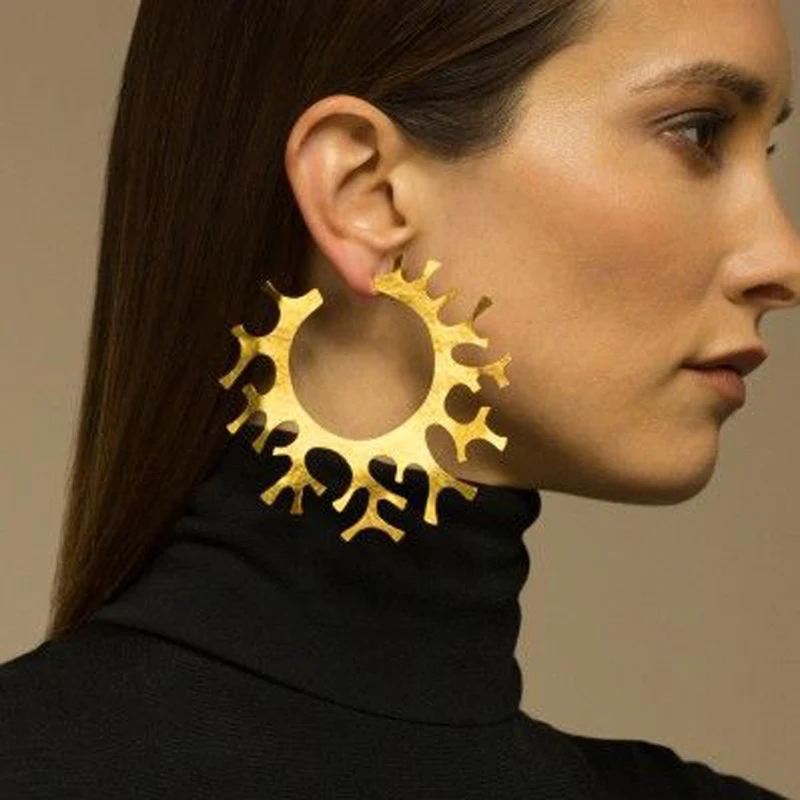 PPG&PGG New Simple Irregular Statement Drop Earrings For Women Coral Shaped Fashion Wedding Party Jewelry For Girls 2018
PPG&PGG New Simple Irregular Statement Drop Earrings For Women Coral Shaped Fashion Wedding Party Jewelry For Girls 2018