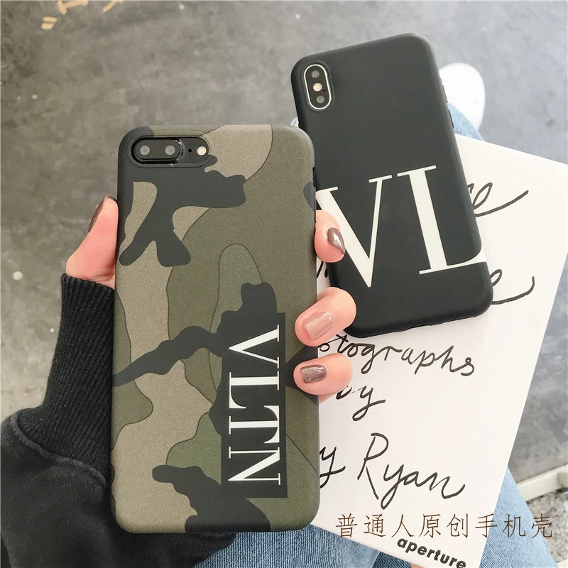 Luxury Fashion camouflage VLTN Soft Phone case for iphone X XS XR MAX 6 6S 7 8 Plus Valentino Silicone Protective phone Case
Luxury Fashion camouflage VLTN Soft Phone case for iphone X XS XR MAX 6 6S 7 8 Plus Valentino Silicone Protective phone Case