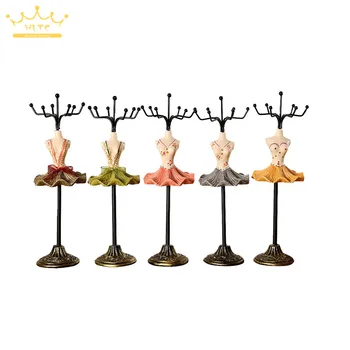 Resin Crafts Necklace Model Stand Earrings Display Rack Jewelry Rack European Home Decoration Earrings Display Stand Rack
Resin Crafts Necklace Model Stand Earrings Display Rack Jewelry Rack European Home Decoration Earrings Display Stand Rack