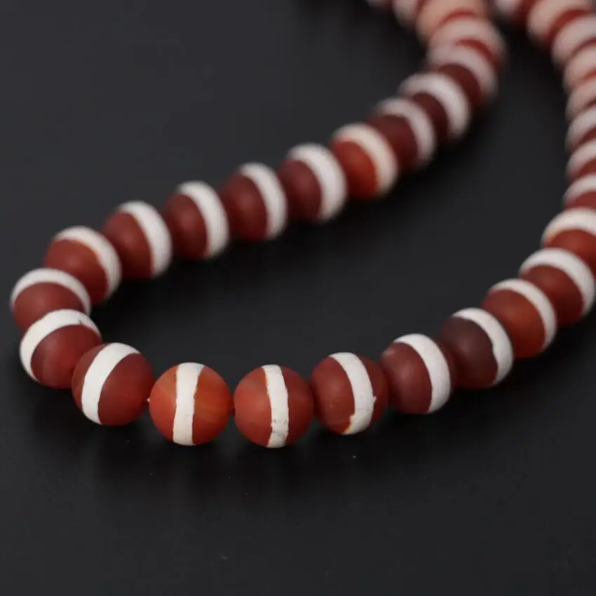 3Strands/Lot Wholesale 10MM Red&White One Line Stripe Old Tibetan Dzi Onxy Matte Round Loose Beads,DIY Necklace Jewelry Making
3Strands/Lot Wholesale 10MM Red&White One Line Stripe Old Tibetan Dzi Onxy Matte Round Loose Beads,DIY Necklace Jewelry Making