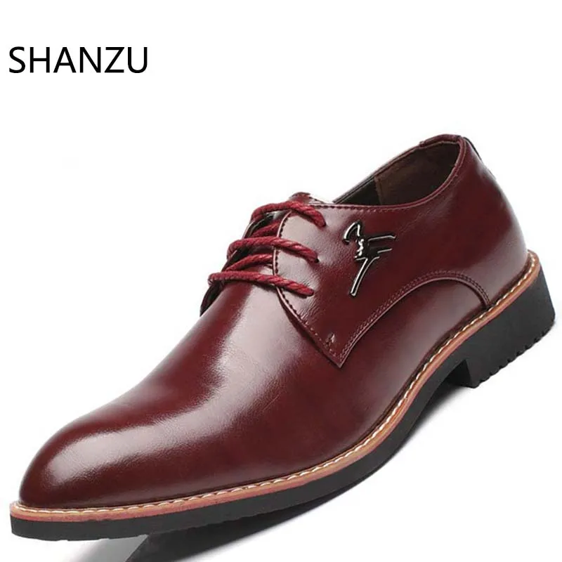 Hign Quality 2018 NEW Men Flats Leather Shoes Brogue Pointed Oxford Flat Male Casual Shoes Men's Luxury Brand 339
Hign Quality 2018 NEW Men Flats Leather Shoes Brogue Pointed Oxford Flat Male Casual Shoes Men's Luxury Brand 339