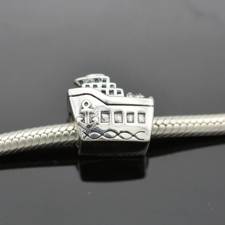 Authentic 925 Sterling Silver trip boat Cruise Boat screw hole DIY jewelry charm beads Necklaces Pendants Jewelry women gifts
Authentic 925 Sterling Silver trip boat Cruise Boat screw hole DIY jewelry charm beads Necklaces Pendants Jewelry women gifts