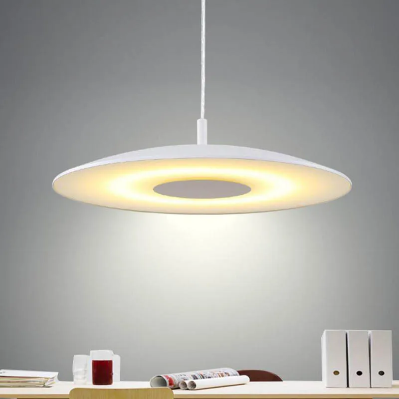 Simple round restaurant chandelier Simple modern tea shop restaurant lighting personality creative led fashion study lamp led
Simple round restaurant chandelier Simple modern tea shop restaurant lighting personality creative led fashion study lamp led
