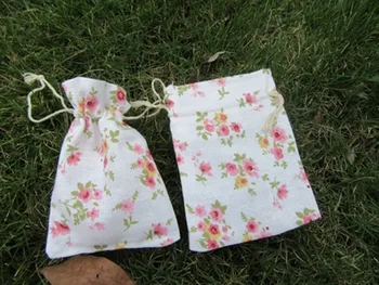 Free Shipping 50Pcs Flower Design Hemp Drawstring Jewelry Gift Pouches Jute Bag Incense Storage Linen Bag 10x14cm
Free Shipping 50Pcs Flower Design Hemp Drawstring Jewelry Gift Pouches Jute Bag Incense Storage Linen Bag 10x14cm