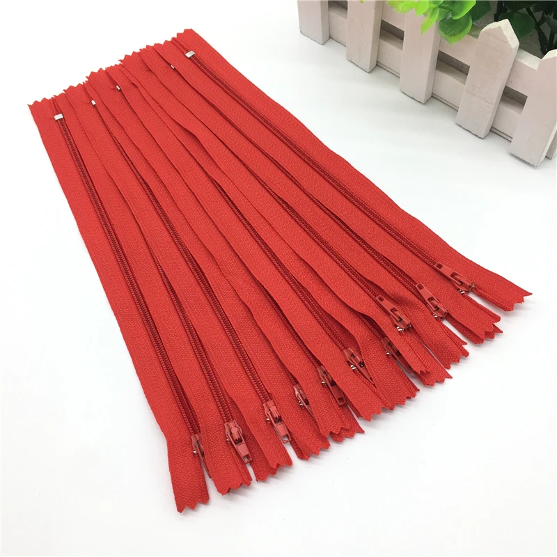 10pcs 8Inch(20cm)-24Inch(60cm) 3# Open-End Red Zippers Multipurpose Closed Nylon Coil Zippers Tailor Sewing Crafts #03
10pcs 8Inch(20cm)-24Inch(60cm) 3# Open-End Red Zippers Multipurpose Closed Nylon Coil Zippers Tailor Sewing Crafts #03