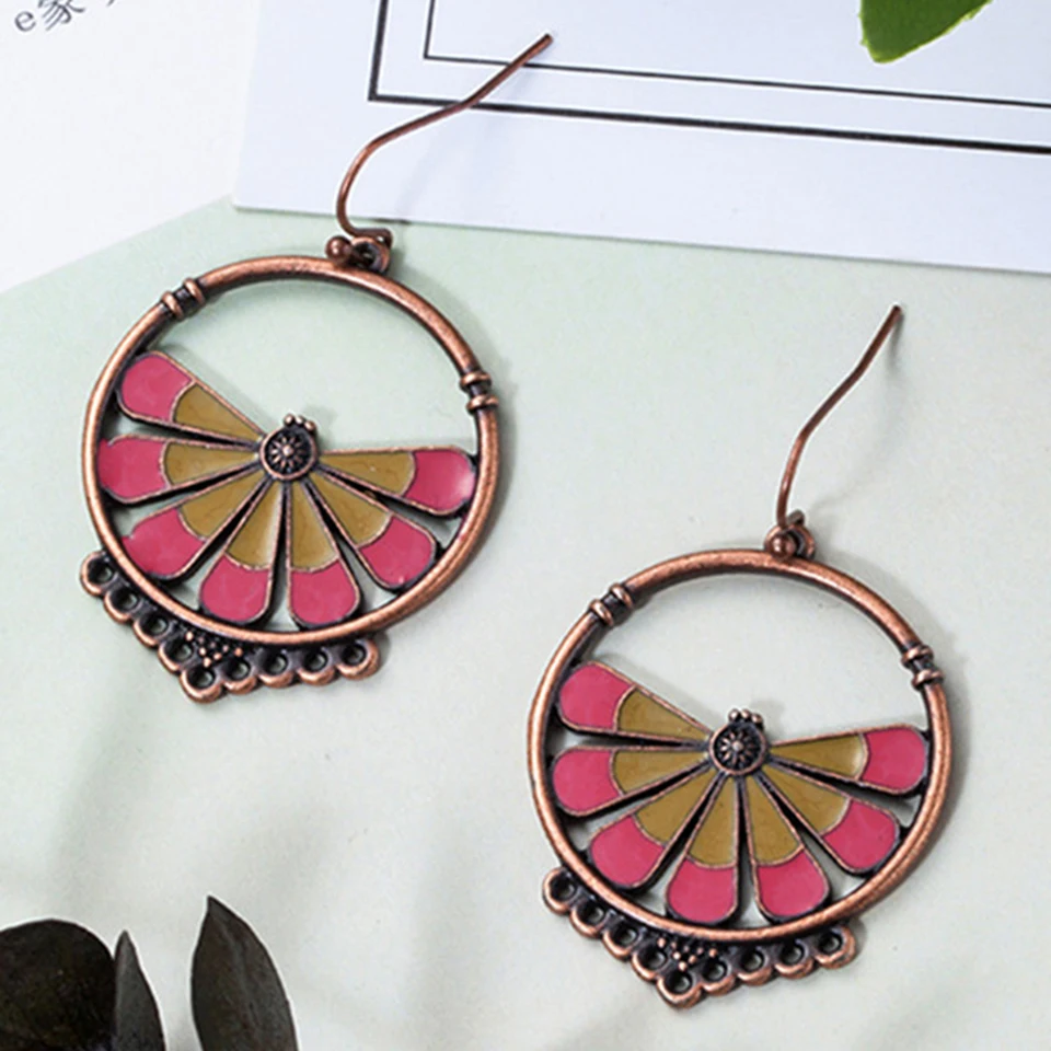 Boho funny big round circle metal drop earrings female Bohemian flower dragonfly geometric earrings for women jewelry brinco
Boho funny big round circle metal drop earrings female Bohemian flower dragonfly geometric earrings for women jewelry brinco
