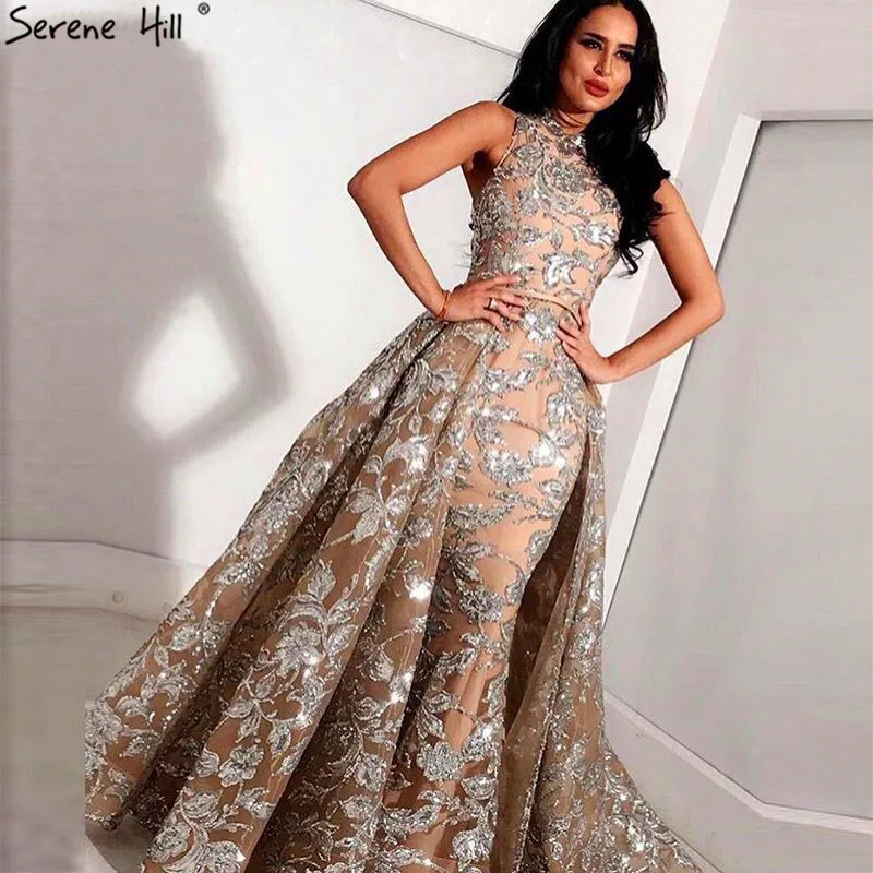 Nude Silver Sequined Sparkle Vintage Evening Dresses Halter Luxury Sexy Sleeveless Evening Gowns 2019 Serene Hill BLA60877
Nude Silver Sequined Sparkle Vintage Evening Dresses Halter Luxury Sexy Sleeveless Evening Gowns 2019 Serene Hill BLA60877