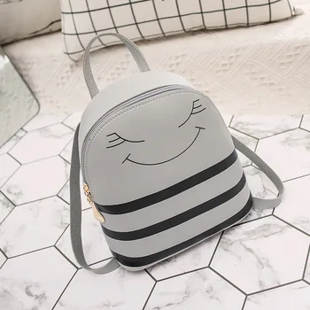 Smiley knapsack wholesale trade customized 2018 autumn winter Korean version oblique single shoulder mobile change package
Smiley knapsack wholesale trade customized 2018 autumn winter Korean version oblique single shoulder mobile change package