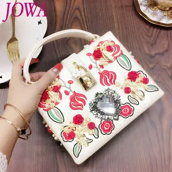 2019 New Fashion Shoulder Bags Vintage Embroidery Trunk Handbag Women's Flower Handbags High Quality Evening Party Bag 2 color
2019 New Fashion Shoulder Bags Vintage Embroidery Trunk Handbag Women's Flower Handbags High Quality Evening Party Bag 2 color