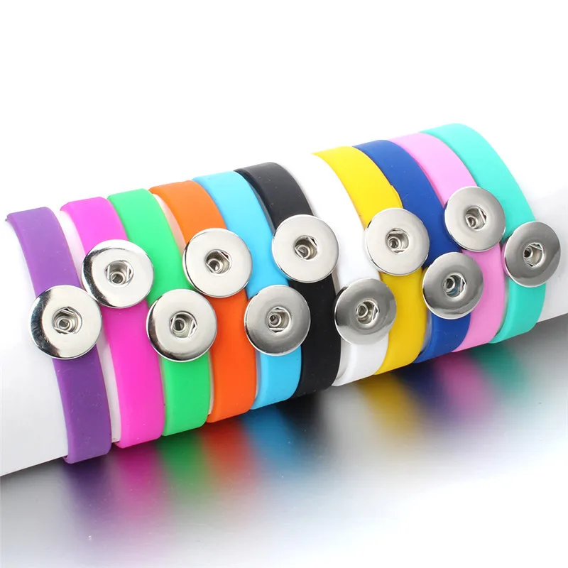 Hot Sale New 12 Candy Colors Silicone Wristband Bracelet Fit 18MM Snap Bracelets For Women Men DIY Button Jewelry ZE579
Hot Sale New 12 Candy Colors Silicone Wristband Bracelet Fit 18MM Snap Bracelets For Women Men DIY Button Jewelry ZE579