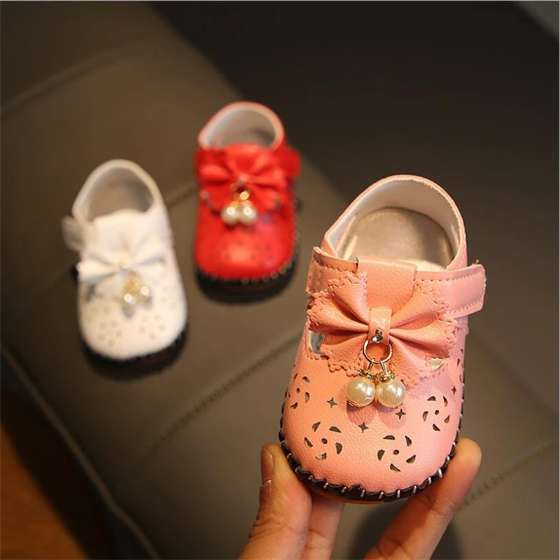 Summer Baby Girls Sandals Beautiful Flower Glowing Children Shoes Soft Bottom Anti-slip Newborn Toddler Shoes Sandalia Infantil
Summer Baby Girls Sandals Beautiful Flower Glowing Children Shoes Soft Bottom Anti-slip Newborn Toddler Shoes Sandalia Infantil