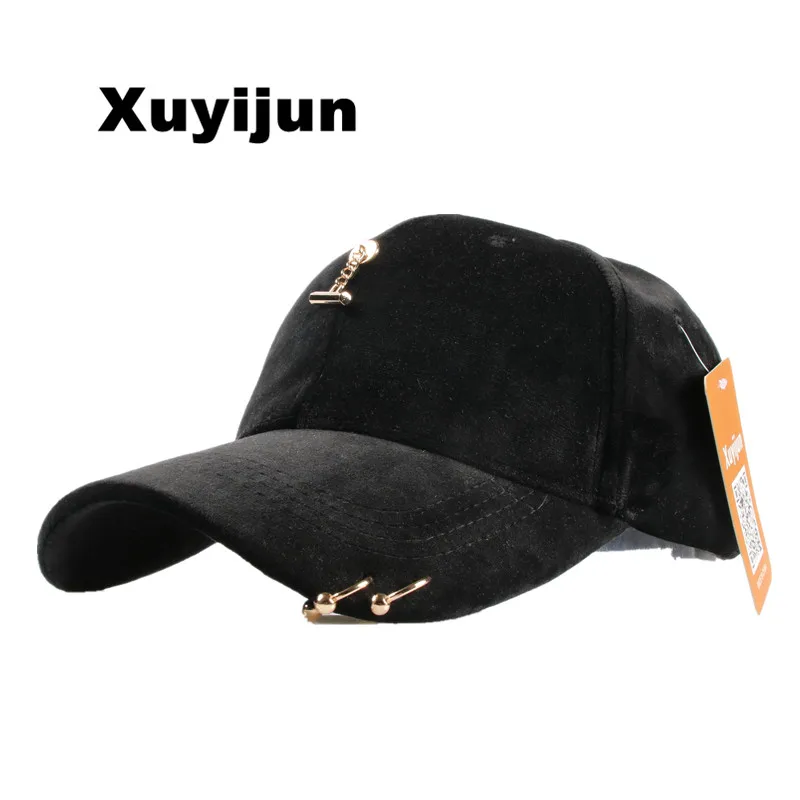 XUYIJUN 2017 Unisex Solid Ring Safety Pin Curved Hats Baseball Cap Men Women Suede Snapback Cap Casquette Gorras Corduroy hat
XUYIJUN 2017 Unisex Solid Ring Safety Pin Curved Hats Baseball Cap Men Women Suede Snapback Cap Casquette Gorras Corduroy hat